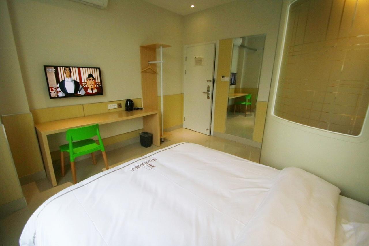 100 Inn Plus Pudong Airport Hotel Thượng Hải Ngoại thất bức ảnh